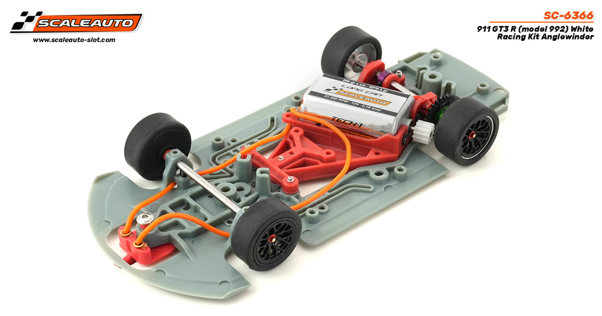 Porsche 911 GT3R (992) White Racing Kit Anglewinder · Scaleauto SC-6366 · Fotografía 4