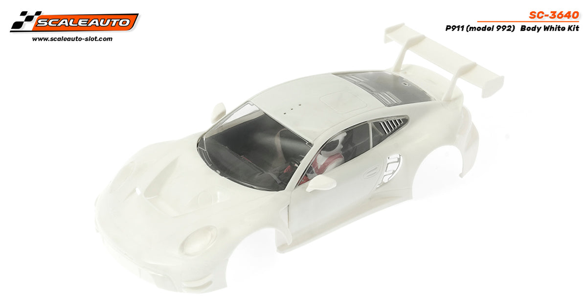 Carrocería Porsche 911 GT3 (modelo 992) en Kit blanca · Scaleauto SC-3640