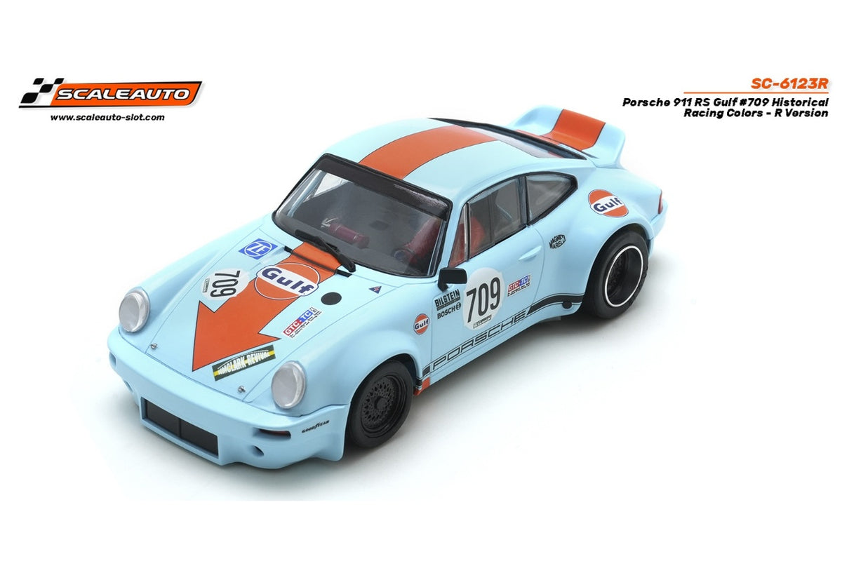 Modelo compatible: PORSCHE 911RS GULF #709 HISTORICAL COLORS – R VERSION. Foto orientativa del coche; se vende únicamente el chasis 3D.