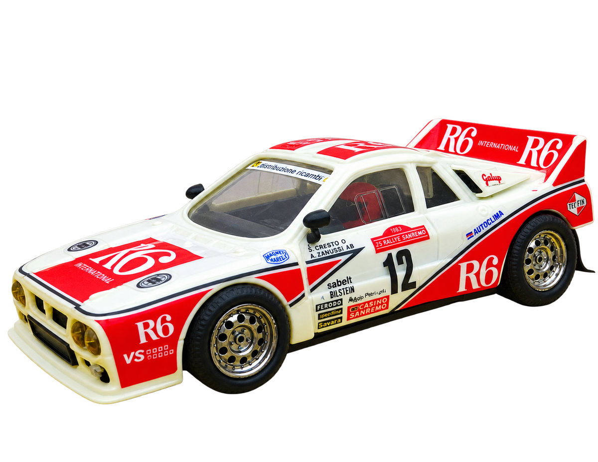 Modelo compatible: LANCIA 037 R6 CON LUZ REF.4065 SCALEXTRIC. Foto orientativa del coche; se vende únicamente el chasis 3D.